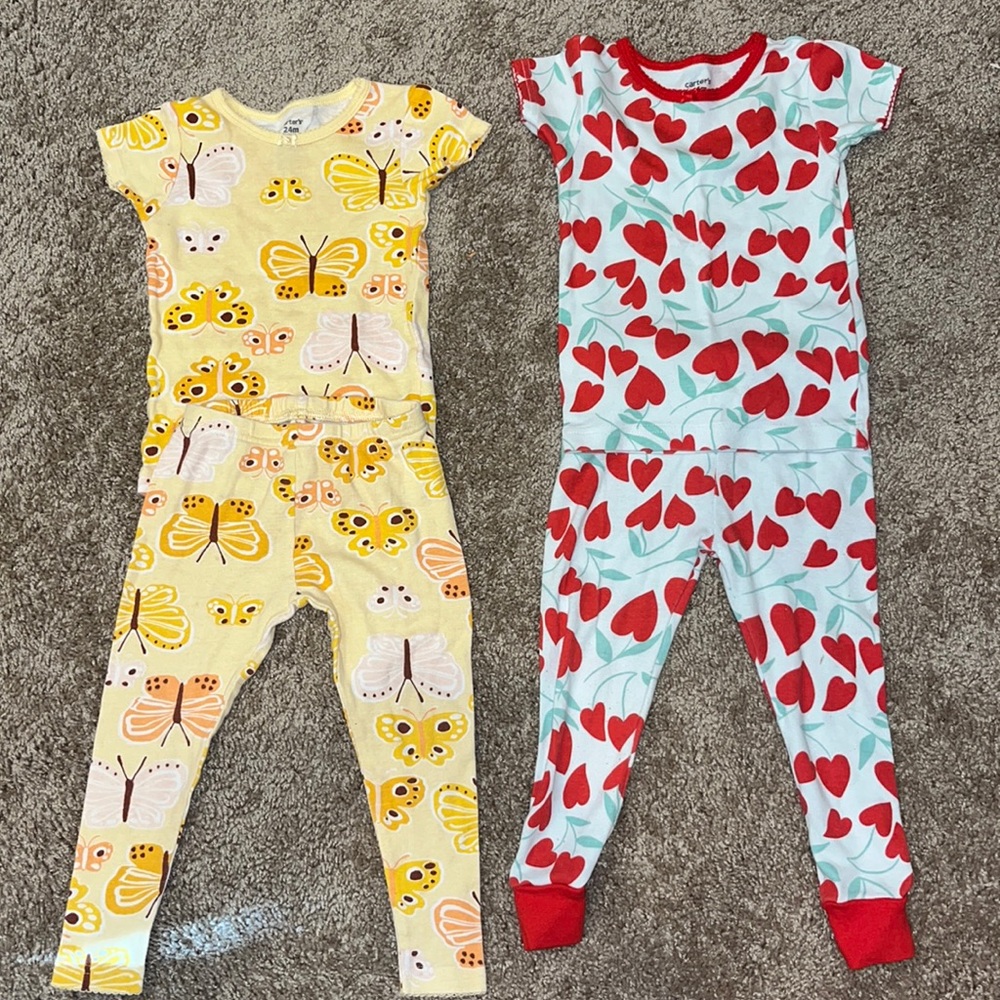 2 24 mo Carters Jammie’s sets